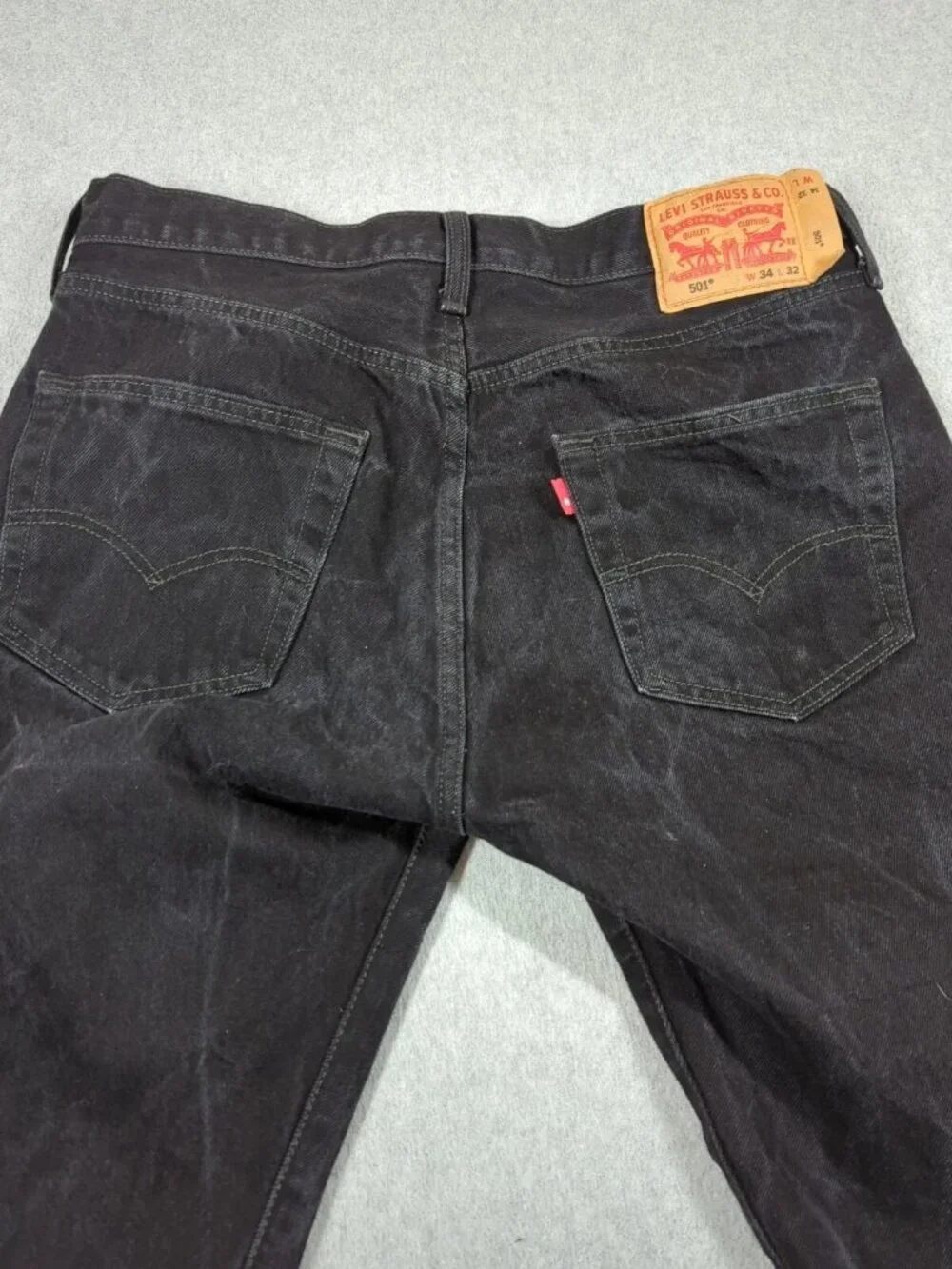Levis 501 Jeans Men 34x32 (Fit 34x31) Black Original Fit Straight Leg Button Fly